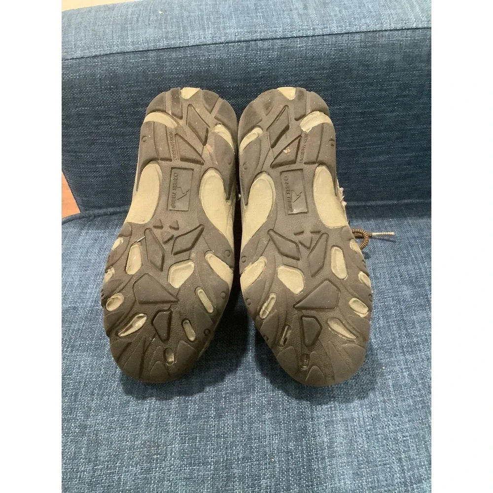 Ozark Trail Youth Size 2 Boots